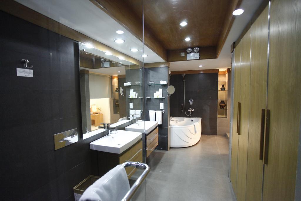 Platinum Suites داكا المظهر الخارجي الصورة