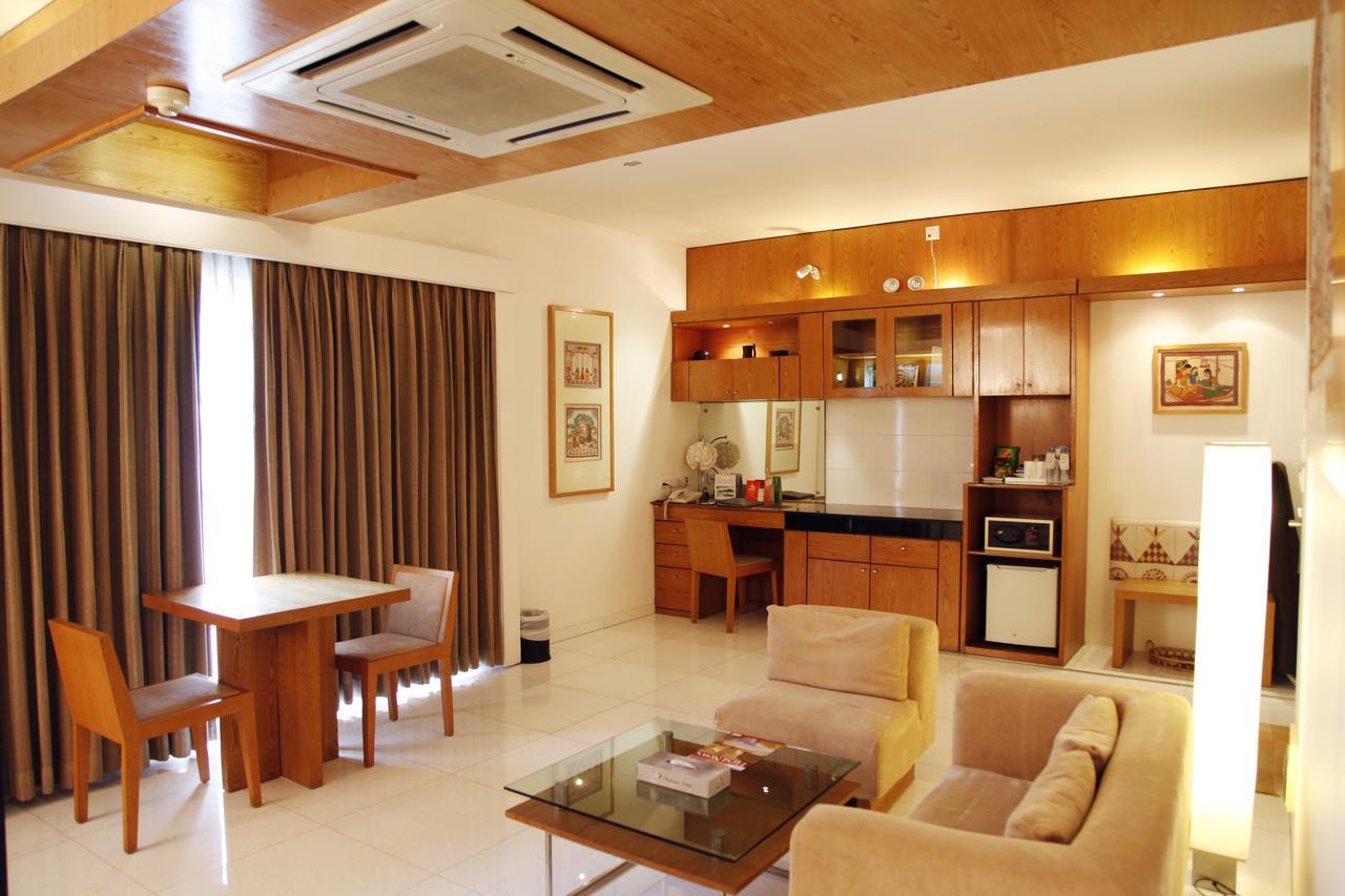 Platinum Suites داكا المظهر الخارجي الصورة
