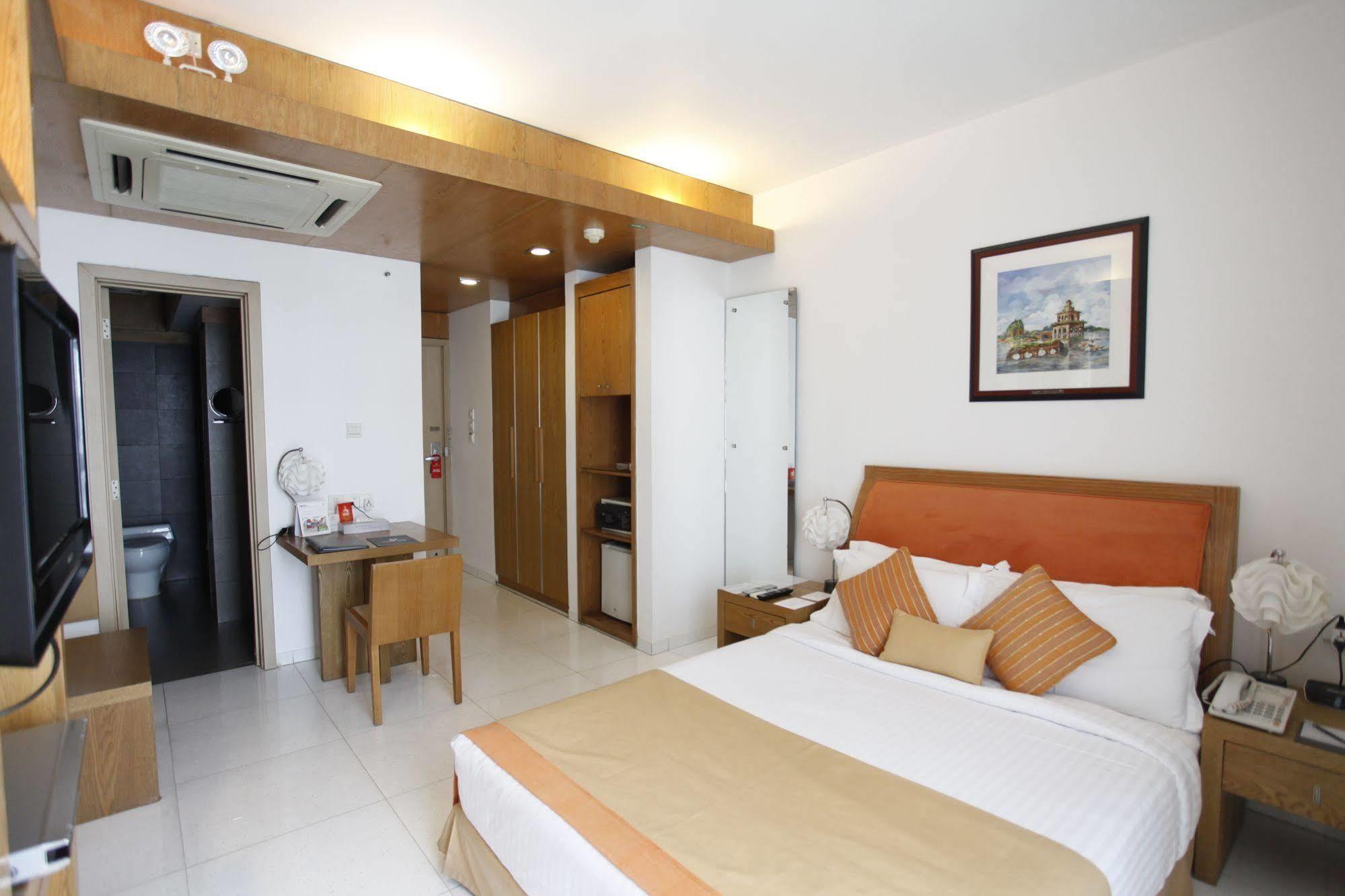 Platinum Suites داكا المظهر الخارجي الصورة